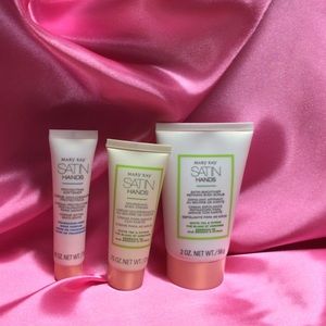 Satin Hands
White Tea & Citrus Satin Hands